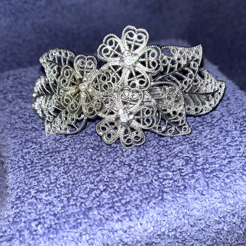 Hair accessories/barrette